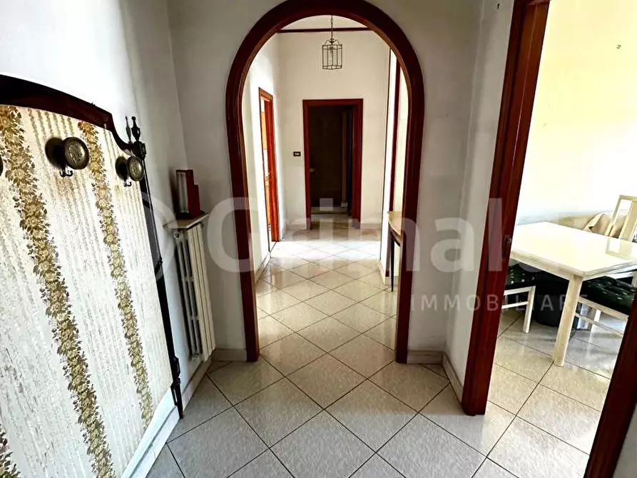 Immagine 11 di Appartamento in vendita  in Via rodi, 4 a Napoli