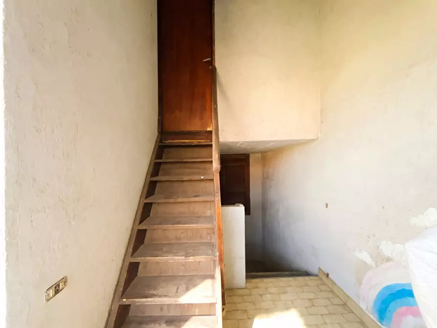 Immagine 19 di Palazzo in vendita  in Via Alessandria, snc a Legnano