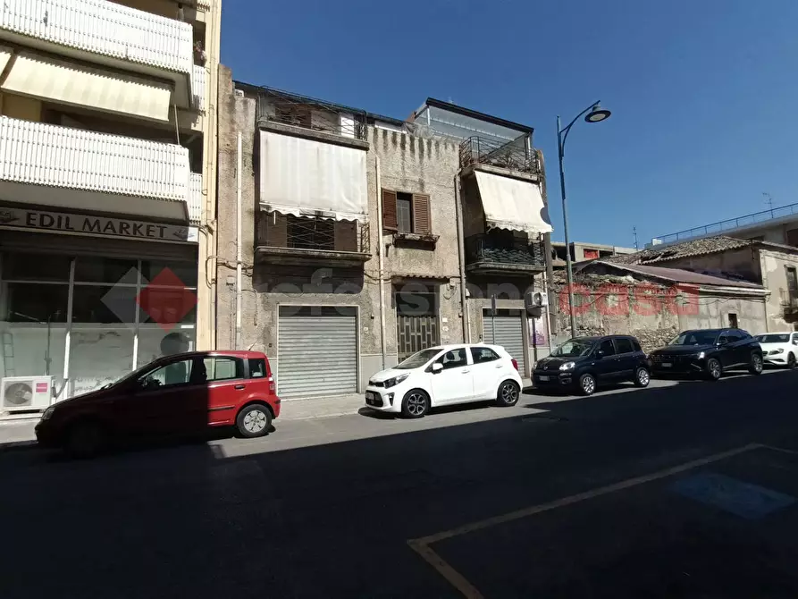 Immagine 1 di Palazzo in vendita  in Via sbarre centrali, 327/b a Reggio Di Calabria