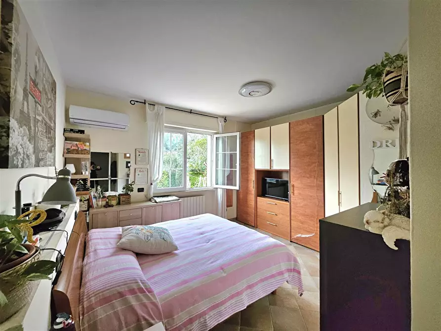 Immagine 17 di Villa in vendita  in Via SFORZA, 1 a Montignoso