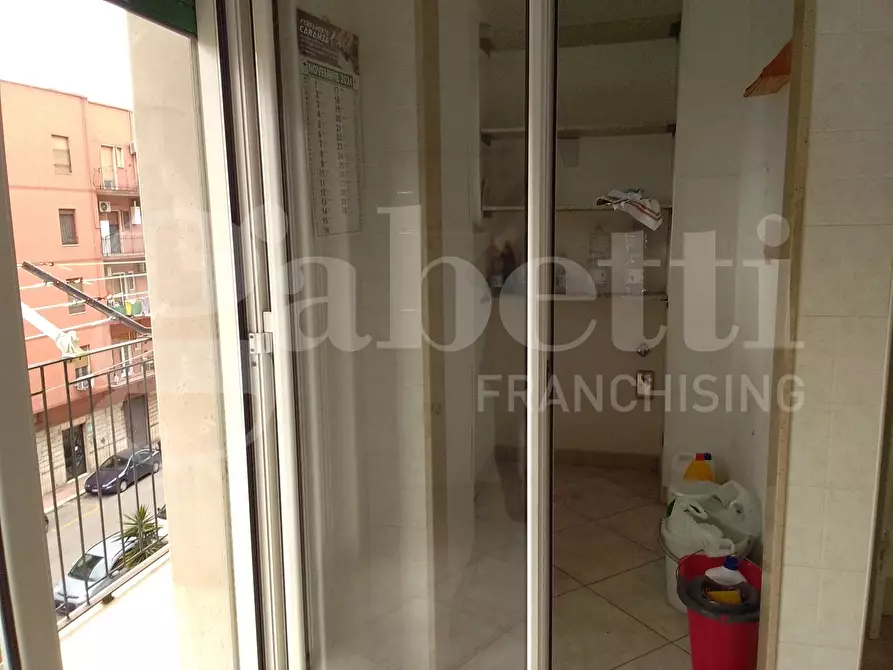 Immagine 3 di Appartamento in vendita  in Via GIACOMO LEOPARDI, 58 a Taranto