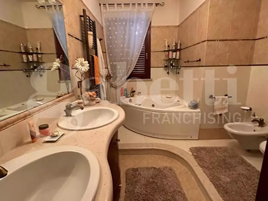 Immagine 26 di Attico in vendita  in Via Foggia, sn a Ostuni