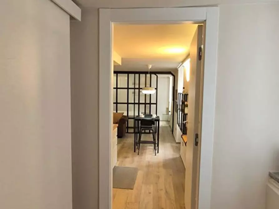 Immagine 12 di Appartamento in vendita  in Corso Umberto I, 178 a Torre Annunziata