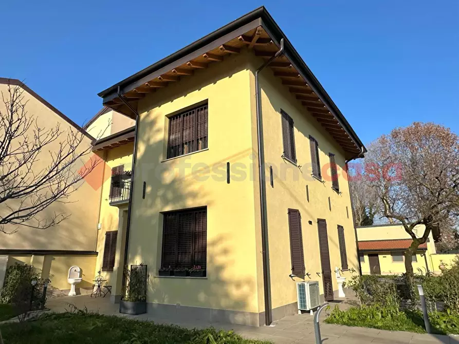 Immagine 8 di Appartamento in vendita  in Via Dante a Opera