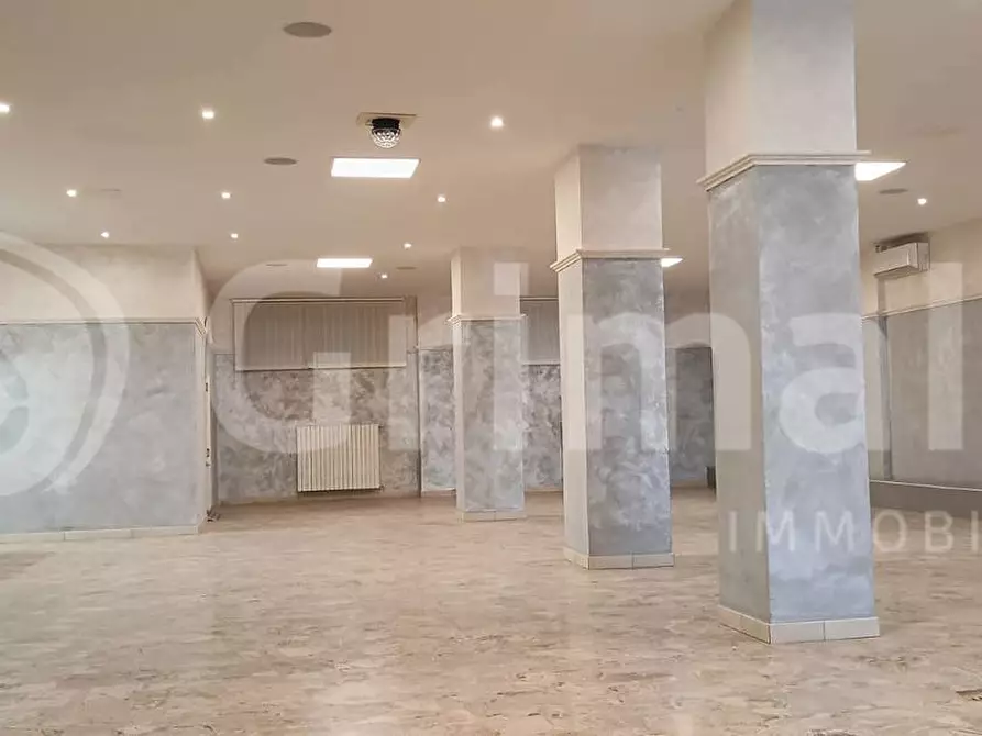 Immagine 5 di Negozio in affitto  in Via Antonio Gramsci a Corciano