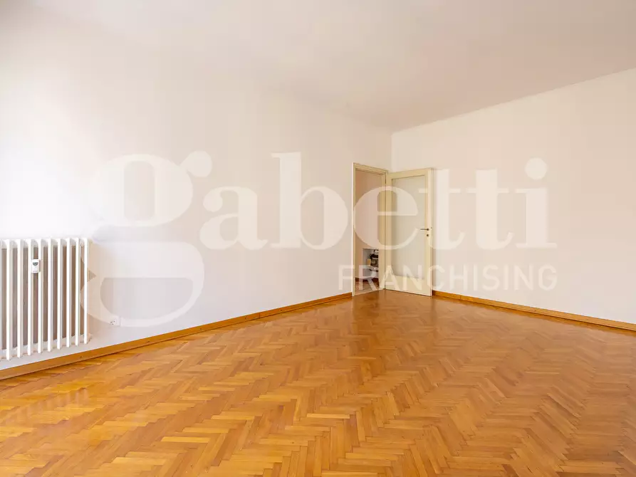 Immagine 7 di Appartamento in affitto  in Via Macedonio Melloni, 10 a Milano