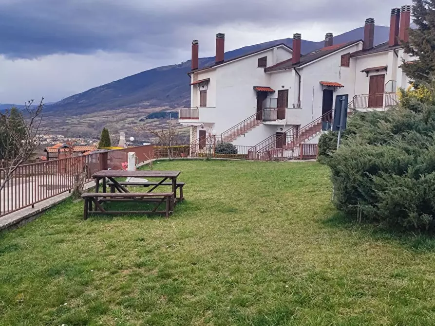 Immagine 3 di Appartamento in vendita  in Via Pescara LocalitÃ  Colle, 24 a Castel Di Sangro