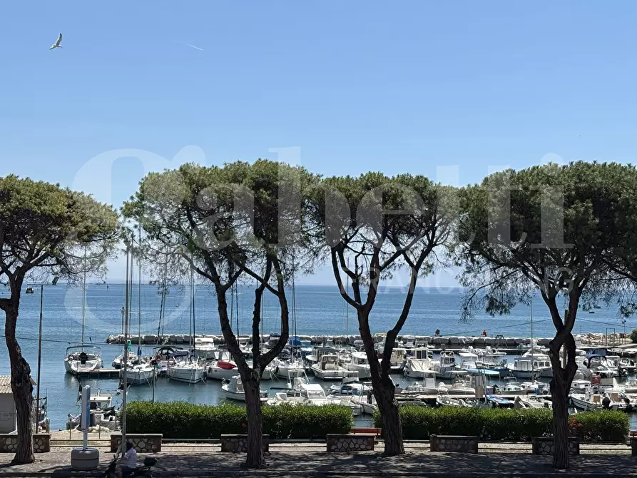 Immagine 21 di Appartamento in vendita  in Vico San Luigi, 15 a Gaeta