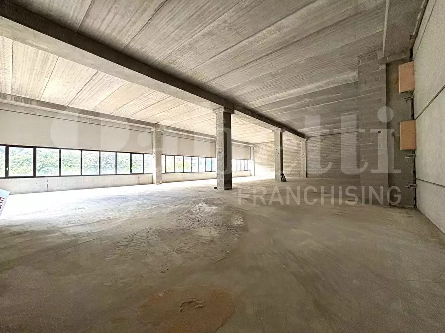 Immagine 6 di Capannone industriale in vendita  in Via Maestri del Lavoro a Finale Ligure