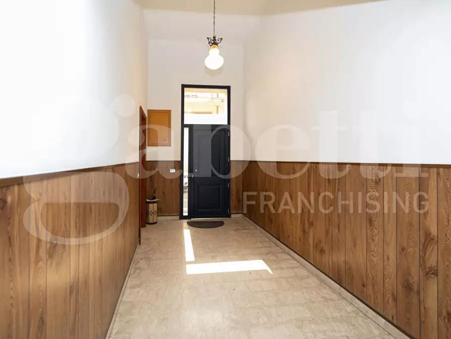 Immagine 36 di Appartamento in vendita  in Via OBERDAN, 10 a Ragusa