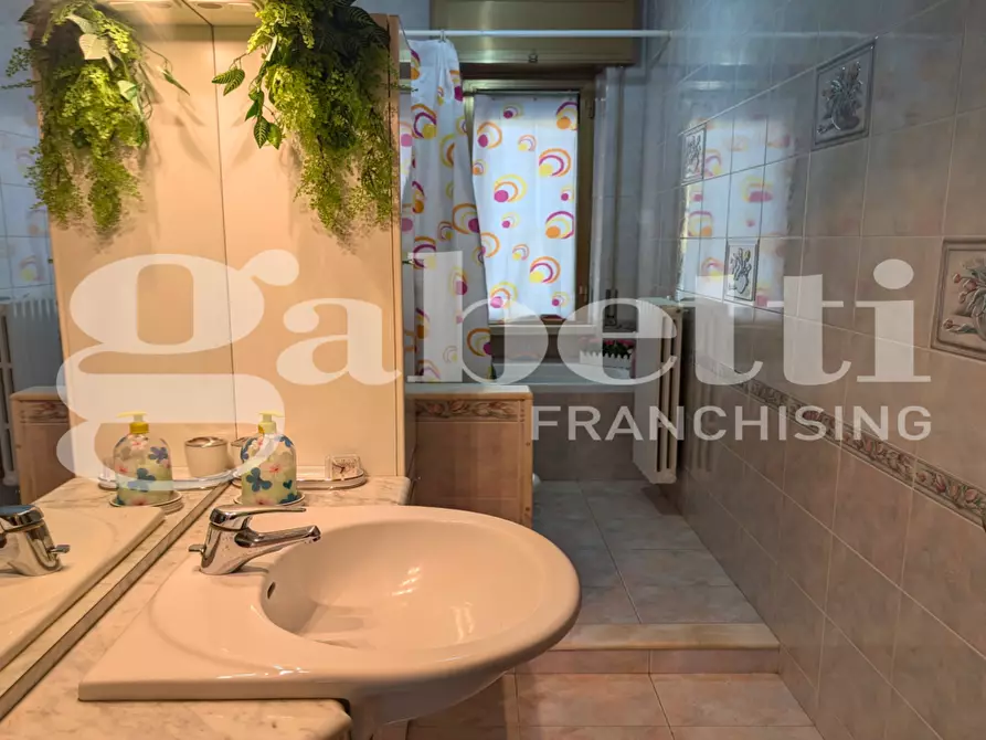 Immagine 11 di Appartamento in vendita  in Via Cesare Oddone a Foggia