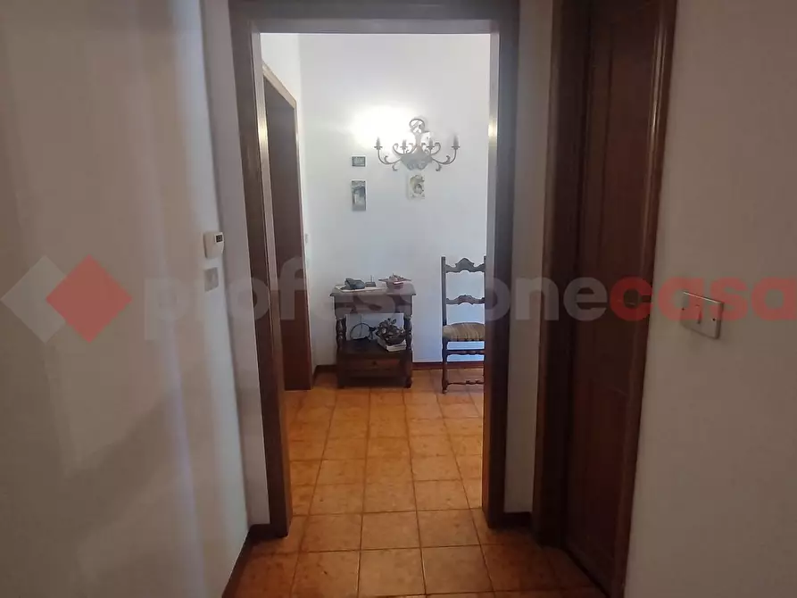 Immagine 12 di Villa in vendita  in Via di Moriano, 10 a Lucca