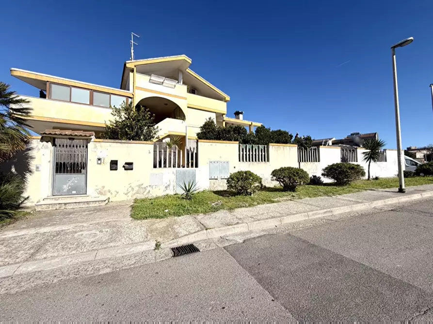 Immagine 1 di Appartamento in vendita  in Via CRISPI, 1 a Selargius