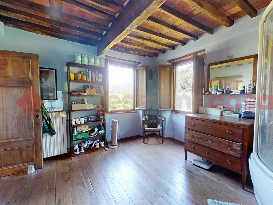 Immagine 14 di Rustico / casale in vendita  in LocalitÃ  castello, 9 a Borgo A Mozzano