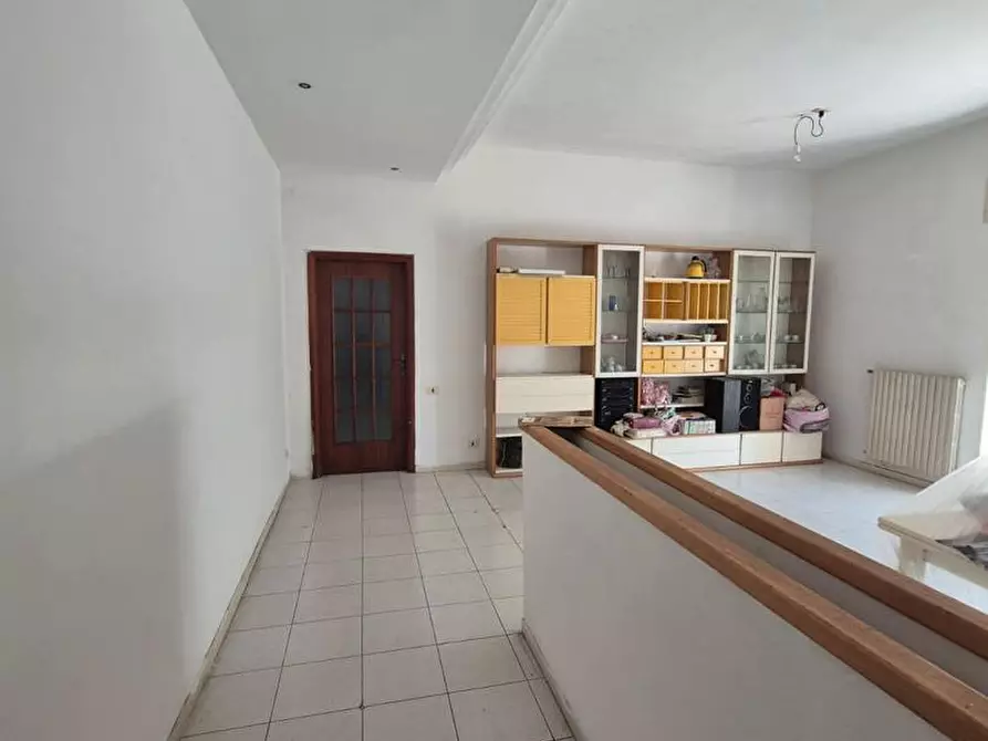 Immagine 14 di Appartamento in vendita  in Via Melito, 64 a Torre Annunziata