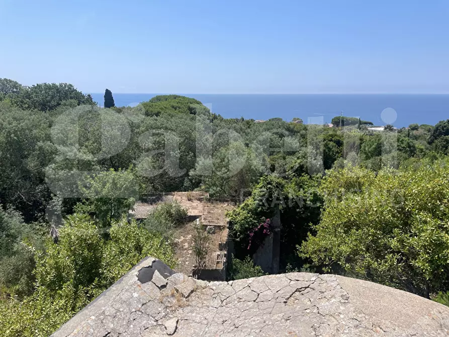 Immagine 13 di Palazzo in vendita  in Via dei Mandorli, snc a Gaeta