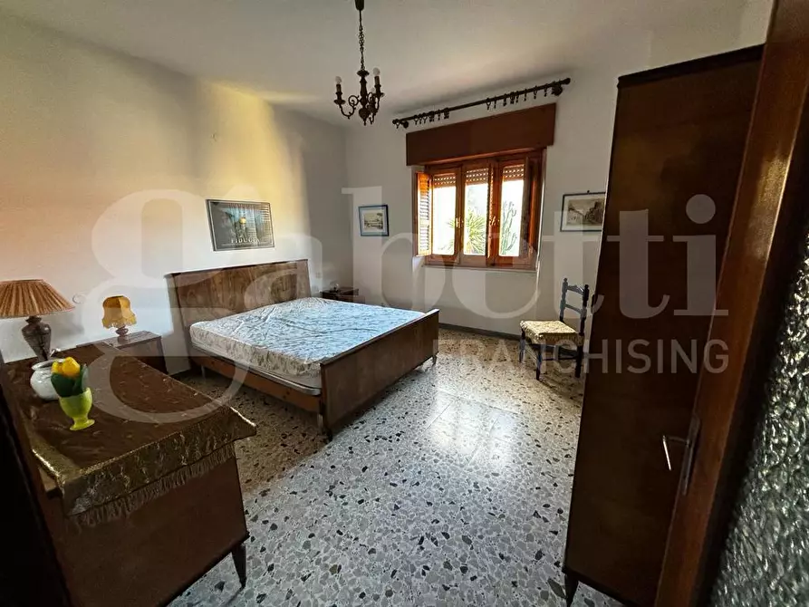 Immagine 10 di Appartamento in vendita  in Via Mercato, 15 a Villamassargia