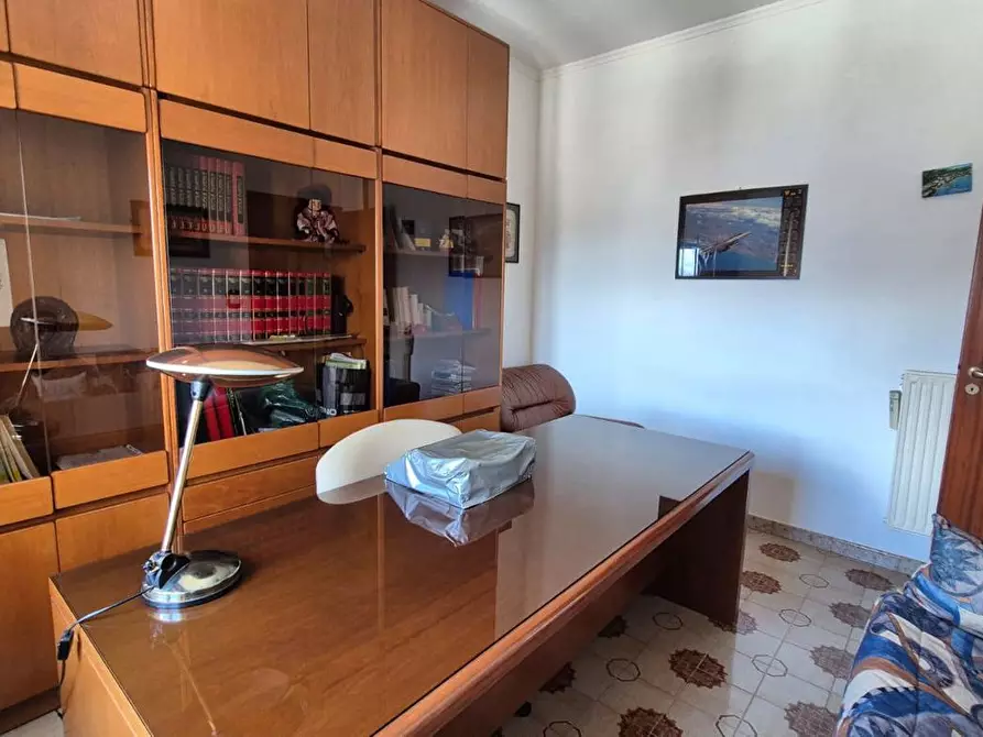 Immagine 40 di Appartamento in vendita  in Via Carminiello, 21 a Torre Annunziata