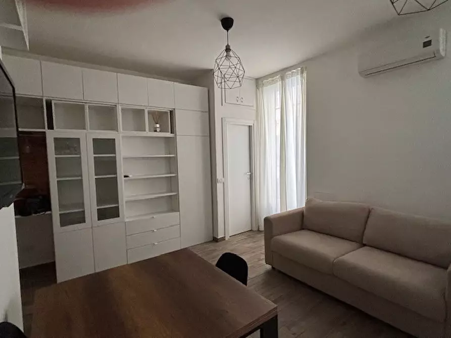 Immagine 4 di Appartamento in affitto  in Via Friuli, 80 a Milano