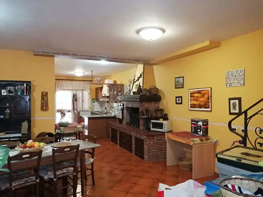 Immagine 31 di Villetta a schiera in vendita  in Via Enrico Berlinguer, 121 a Sezze