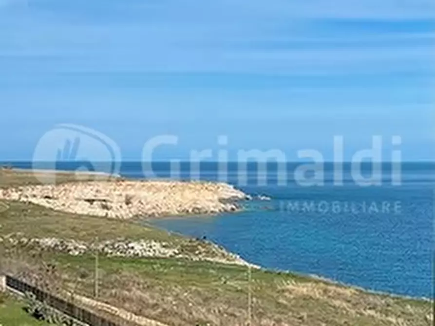 Immagine 1 di Appartamento in affitto  in Via FRIULI a Siracusa