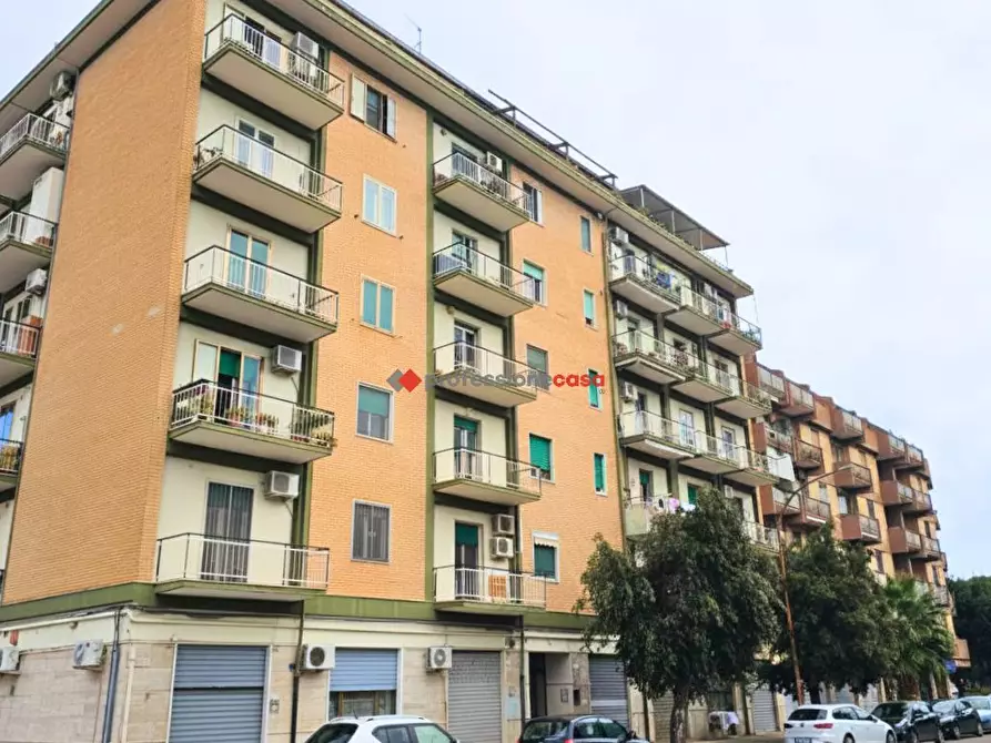 Immagine 1 di Appartamento in vendita  in Viale Primo Maggio, 56 a Foggia