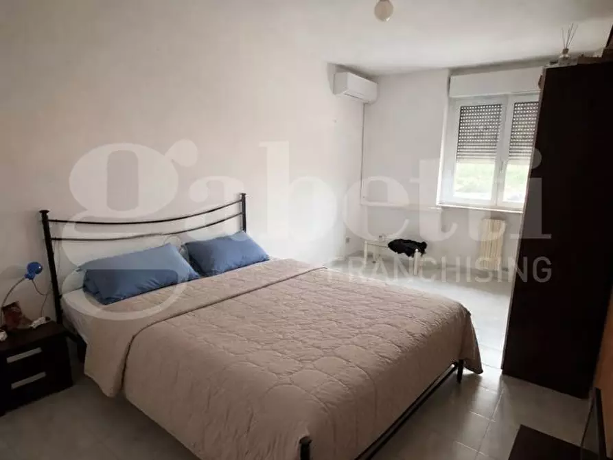 Immagine 3 di Appartamento in vendita  in Piazza G.B.TEDESCO, 22 a Taranto