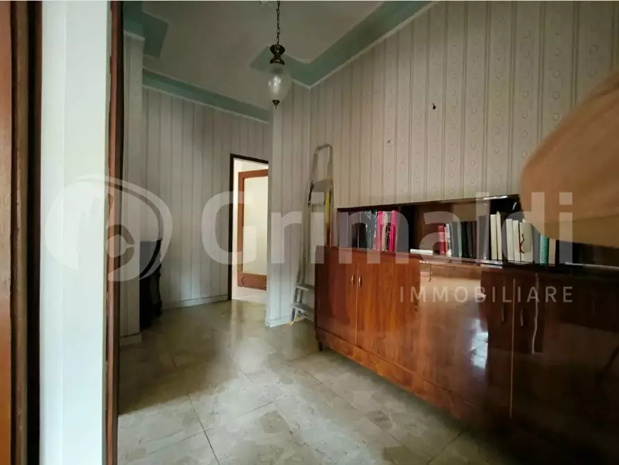 Immagine 17 di Appartamento in vendita  in Viale XX SETTEMBRE, 74 a Carrara