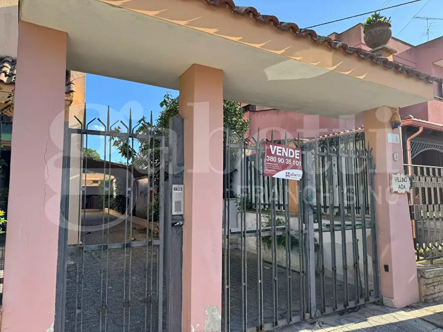 Immagine 46 di Casa quadrifamiliare in vendita  in Via Bianchi pittori, 3 a Lecce