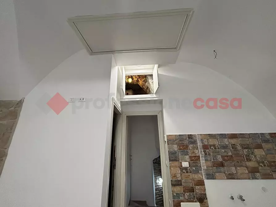 Immagine 27 di Negozio in vendita  in Via moele tosi, 2 a Paliano