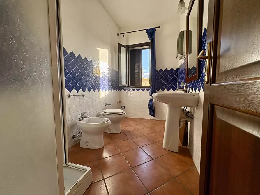 Immagine 5 di Ufficio in vendita  in Via San Leonardo, 21 a Viddalba