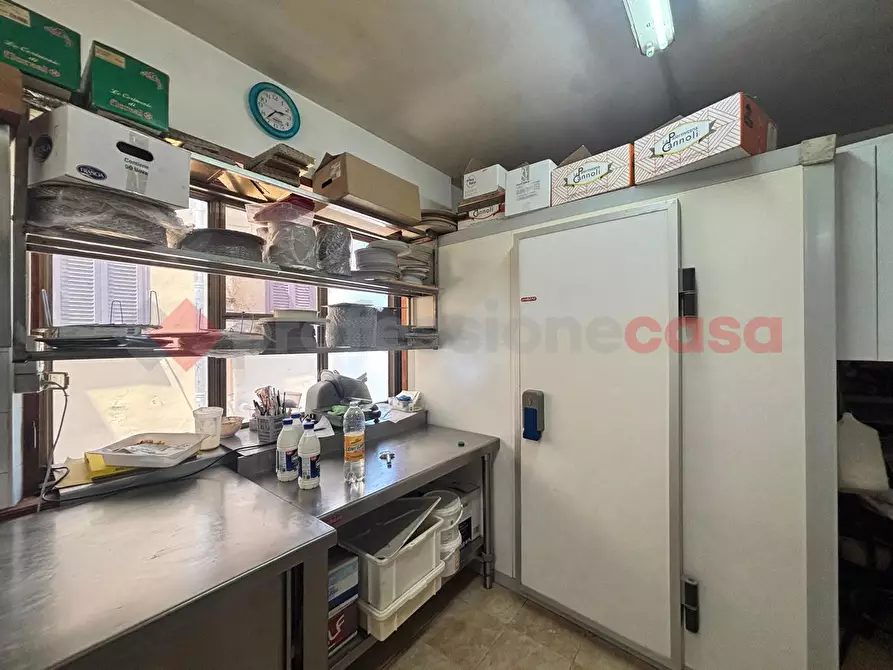 Immagine 21 di Attività commerciale in vendita  in Viale regina margherita, 13 a Anagni