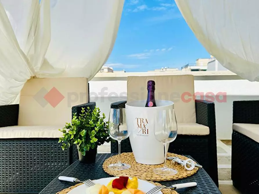 Immagine 3 di Casa indipendente in vendita  in Via ROMA, . a Monopoli