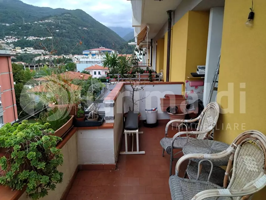 Immagine 3 di Appartamento in vendita  in Via BENEDETTO CROCE, 17 a Massa