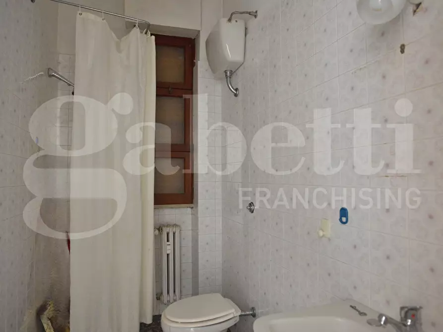 Immagine 22 di Appartamento in vendita  in Viale delle Repubblica, 60 a Bari