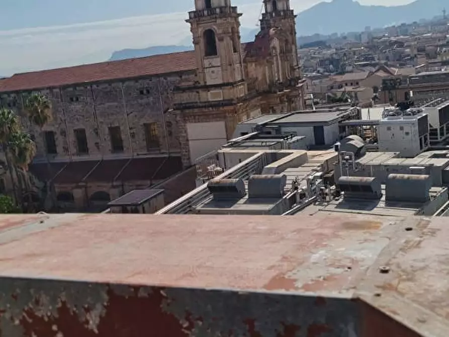 Immagine 7 di Attico in vendita  in Via Roma, 299 a Palermo