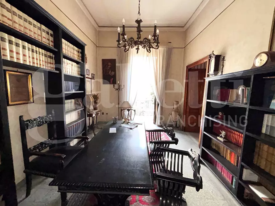 Immagine 14 di Appartamento in vendita  in Corso Garibaldi a Napoli