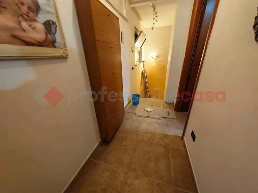 Immagine 38 di Casa indipendente in vendita  in Via bovio, snc a Mondragone