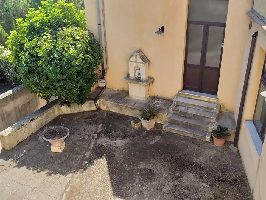 Immagine 12 di Rustico / casale in vendita  in Via R.Margherita, 27 a Messina