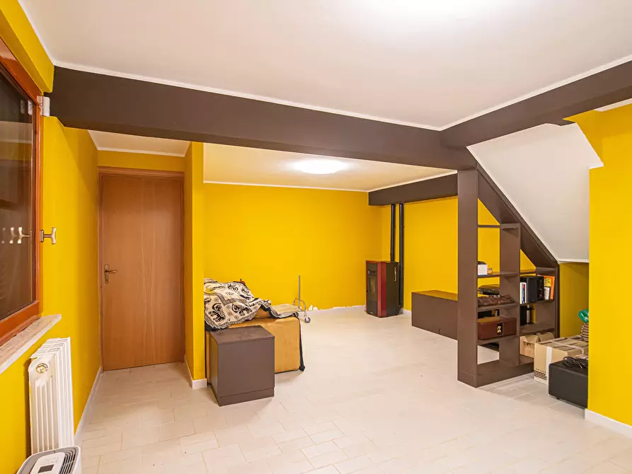 Immagine 29 di Casa trifamiliare in vendita  in Via della Bilancia, 47 a Sabaudia