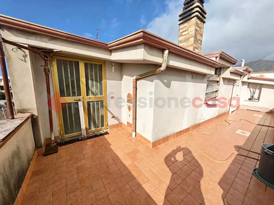 Immagine 29 di Casa indipendente in vendita  in Via bovio, snc a Mondragone