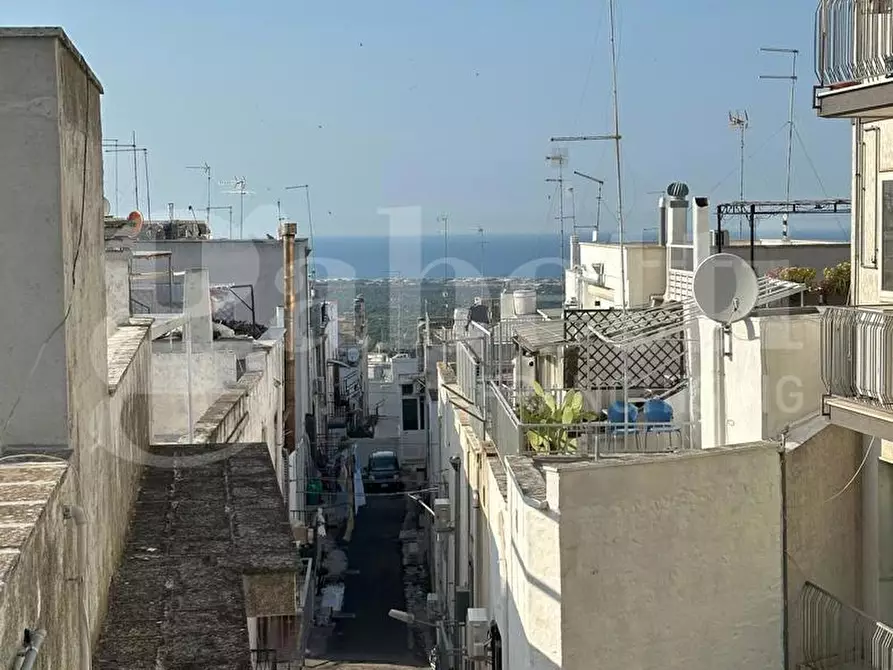 Immagine 15 di Appartamento in vendita  in Via Camillo Porzio a Ostuni