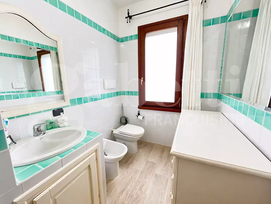 Immagine 26 di Appartamento in vendita  in Via Agamennone, 48 a Budoni