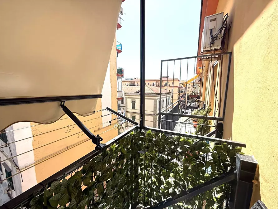Immagine 10 di Appartamento in vendita  in Via Andrea Cantelmo a Napoli