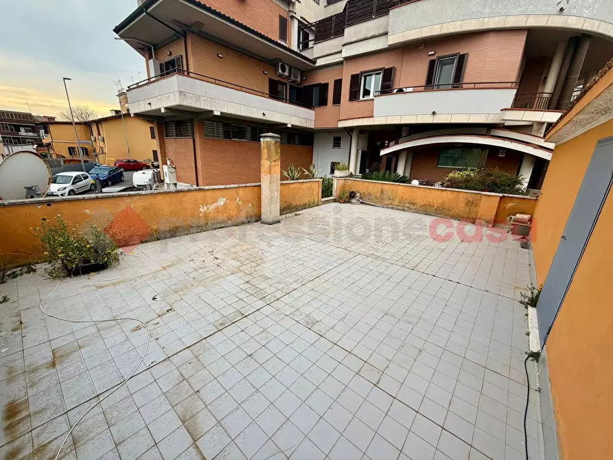 Immagine 25 di Appartamento in vendita  in Via Stefano Vaj, 9 a Roma