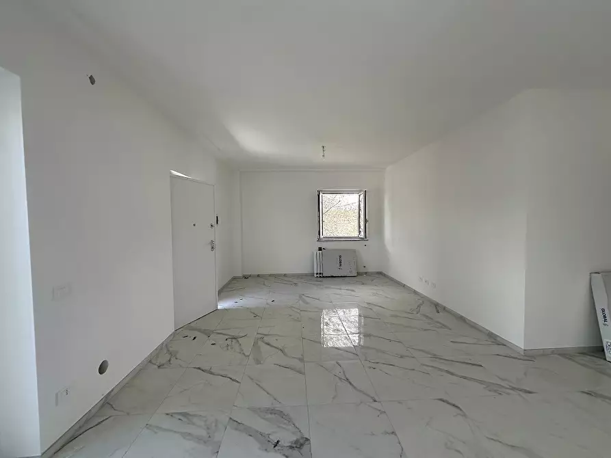 Immagine 5 di Terratetto in vendita  in Via DEI PLATANI, 00 a Manziana