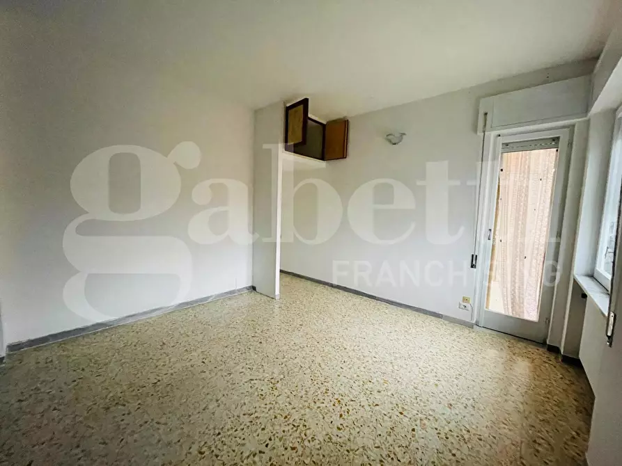 Immagine 12 di Appartamento in vendita  in Via Cuostile III Traversa Destra,, 3 a Gaeta