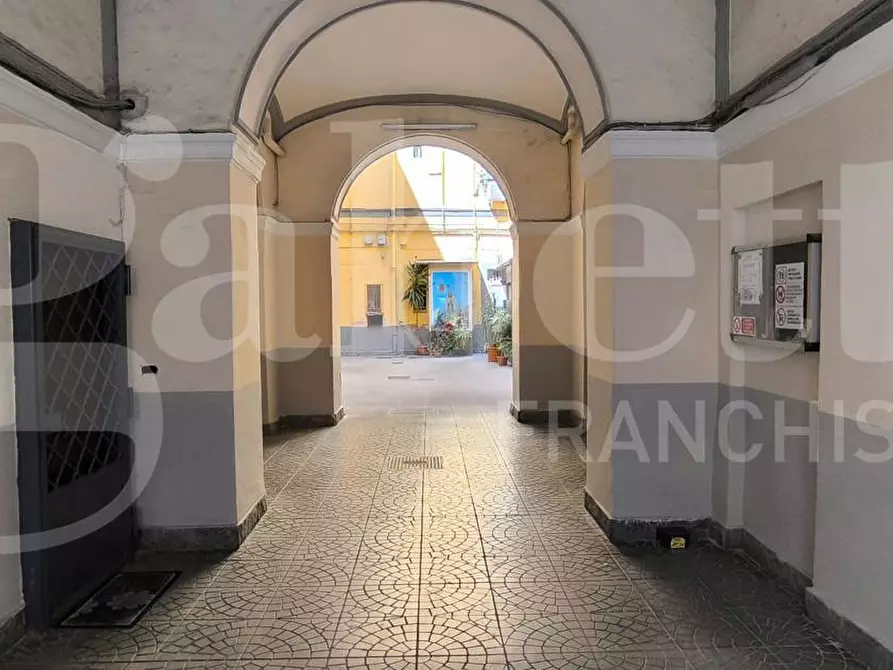 Immagine 25 di Appartamento in vendita  in Via Sant' Attanasio a Napoli