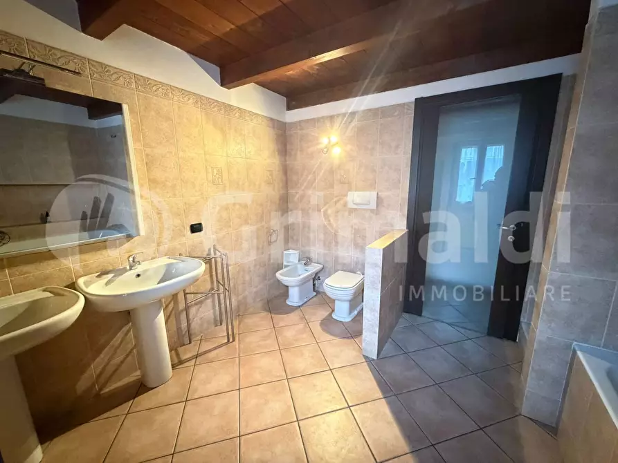 Immagine 44 di Casa indipendente in vendita  in Via UMBERTO I, 30 a Inverno E Monteleone