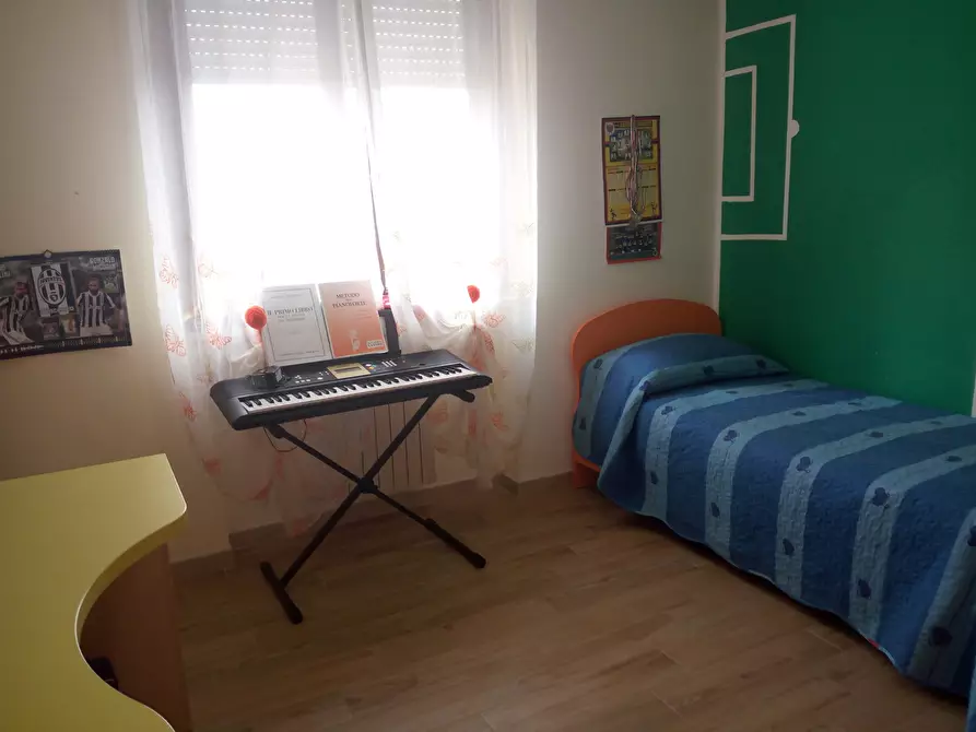 Immagine 9 di Appartamento in vendita  in Piazza SANDRO PERTINI, 5 a Taranto